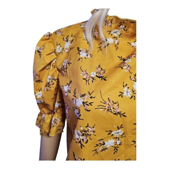 Shein floral blouse - Picture 2 of 5